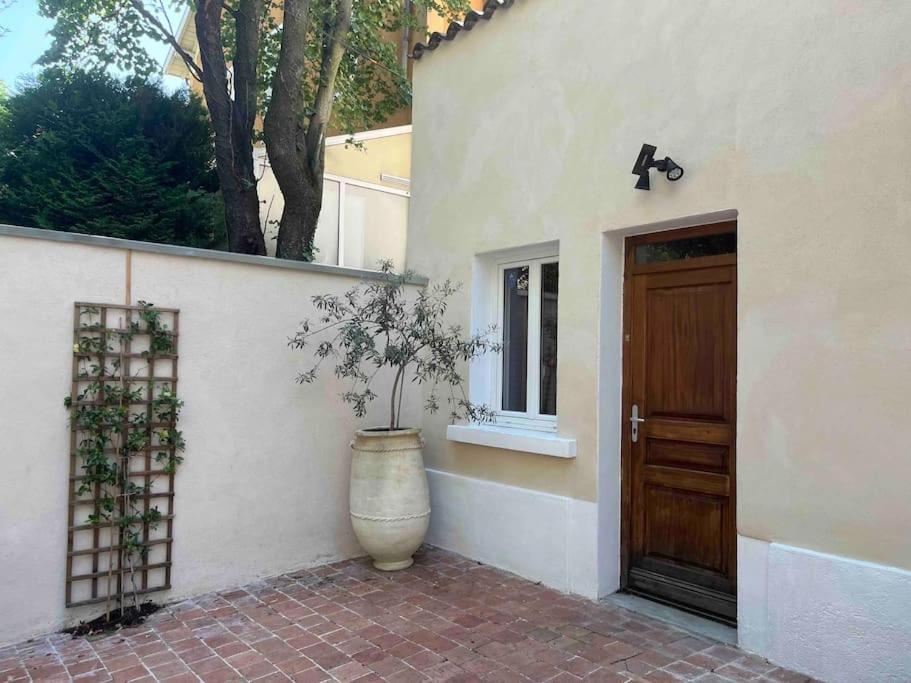 Ferienwohnung Studio Close Fourviere Very Quiet & Small Terrace Lyon Exterior foto